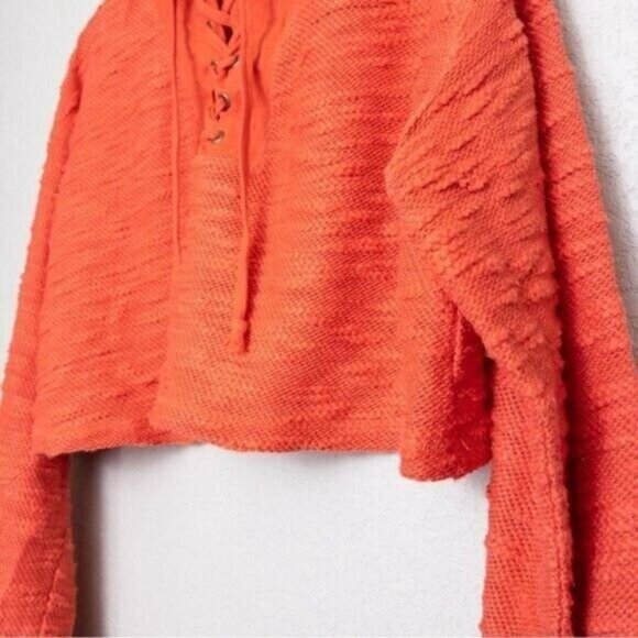 Urban Outfitters Lace Up Funnel Neck Cropped Sweater M Lightweight Relaxed - Picture 8 of 10